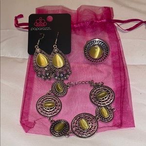 Bracelet, earrings & ring set